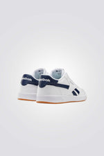 סניקרס בצבע לבן לגברים | ריבוק