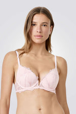 חזיית פוש-אפ בעיצוב עדין | איתם