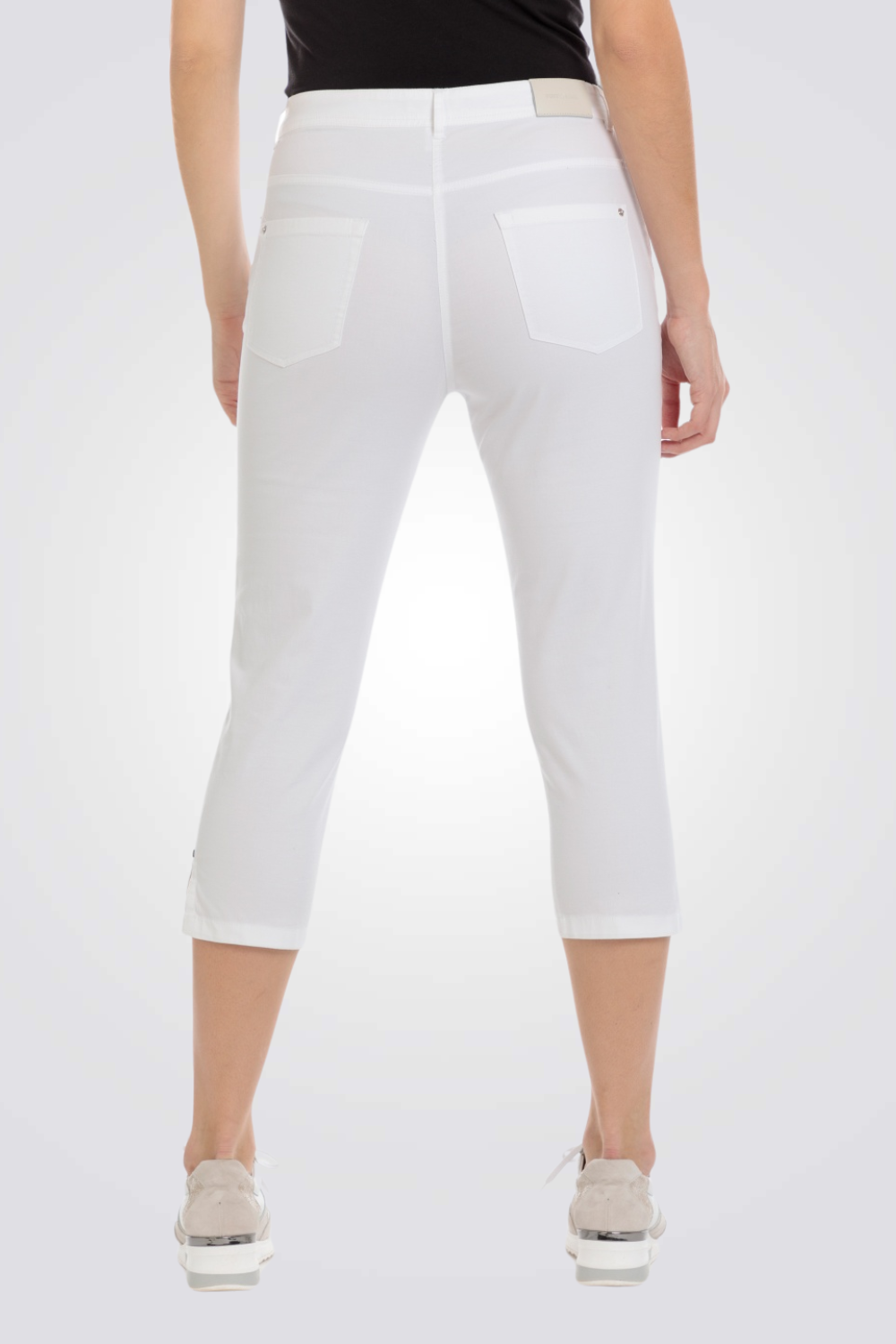 מכנסי כותנה בצבע לבן