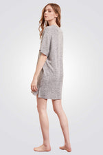 כותונת לילה CLOVIS בצבע אפור