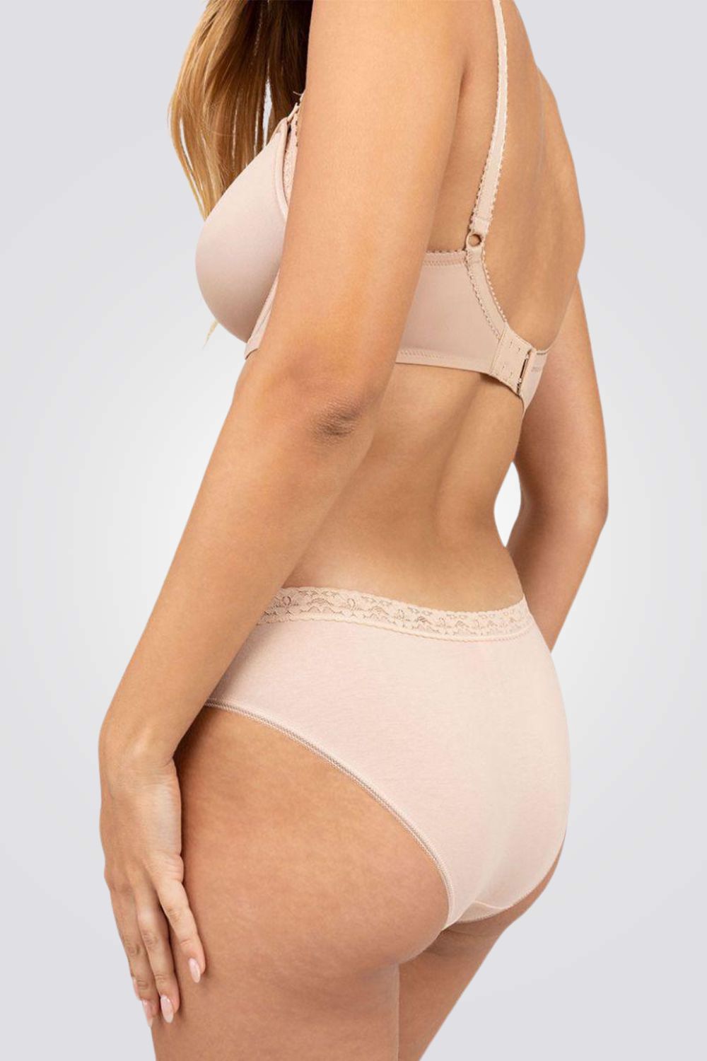 חזיית הנקה מריפוד ספייסר קל עם ברזלים