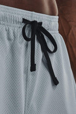 מכנסיים קצרים SS23 UA Tech בגוון כחול