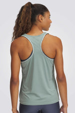 גופיית ספורט Tech Knockout Tank לנשים