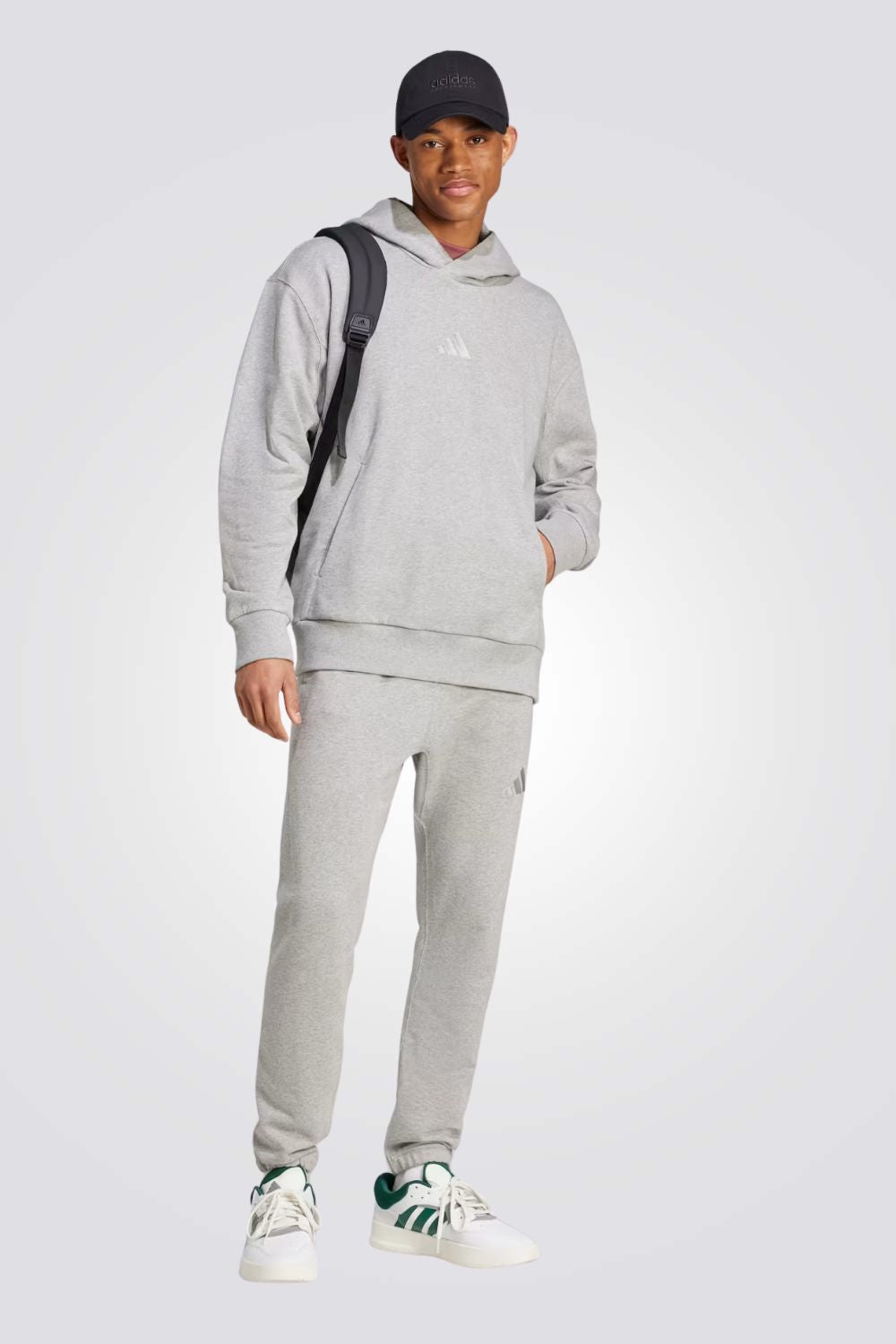 מכנסי טרנינג לגברים בצבע אפור