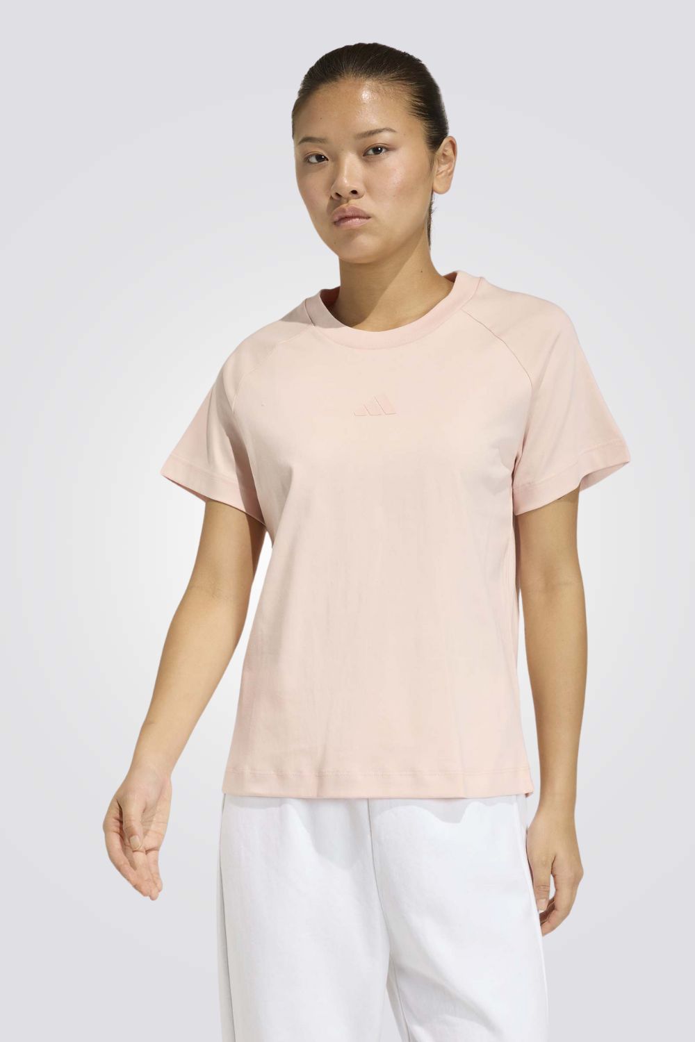 טישירט קצרה SOFT LUX לנשים | אדידס