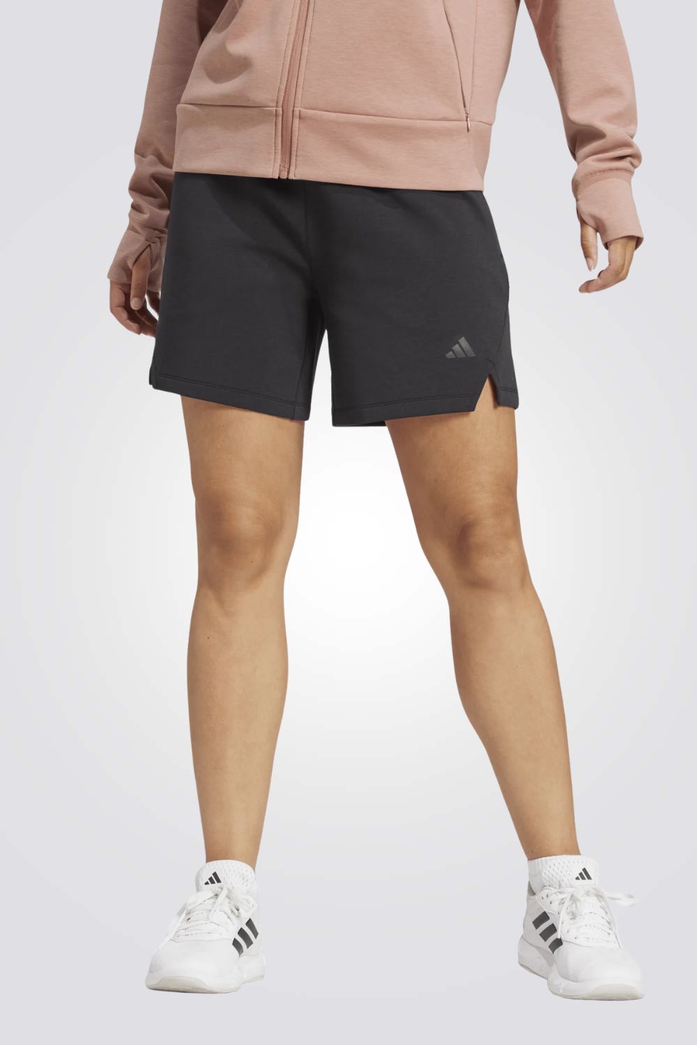מכנסיים קצרים בצבע שחור לנשים | אדידס 