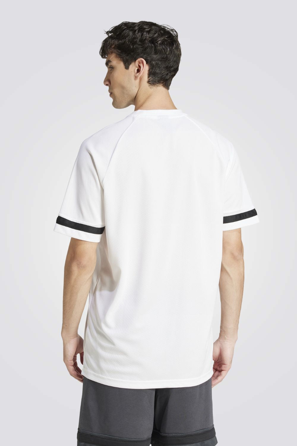 חולצת טריקו Seasonal Essentials US לגברים 