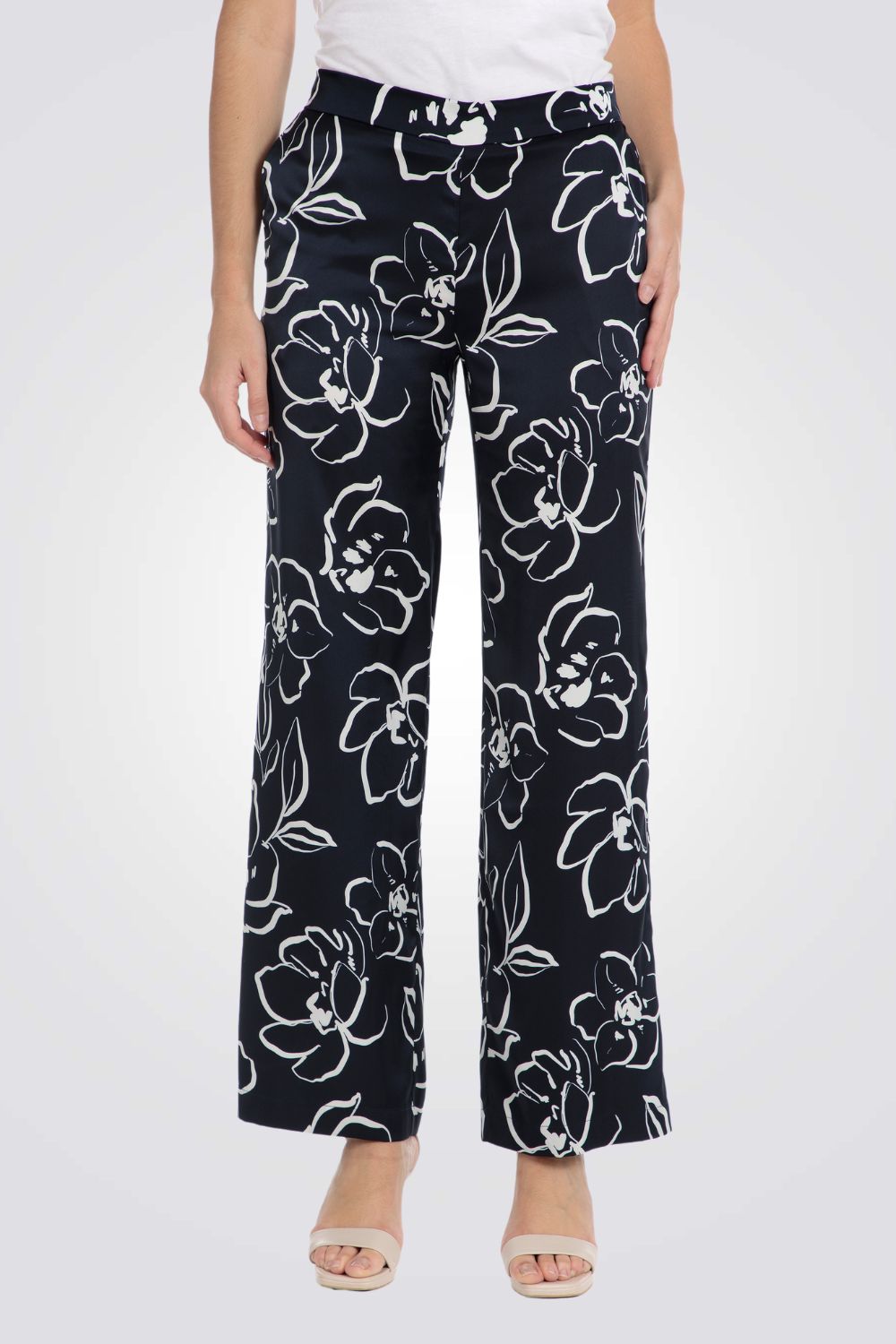 מכנסיים ארוכים הדפס פרחים בצבע נייבי 