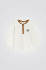 טי‑שירט ג׳רזי שמנת עם הדפס חיות | אוקיידי