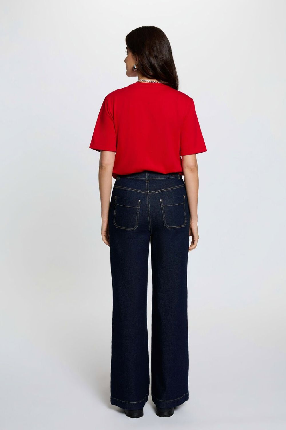 טישירט לנשים עם עיטור רקמה | מורגן
