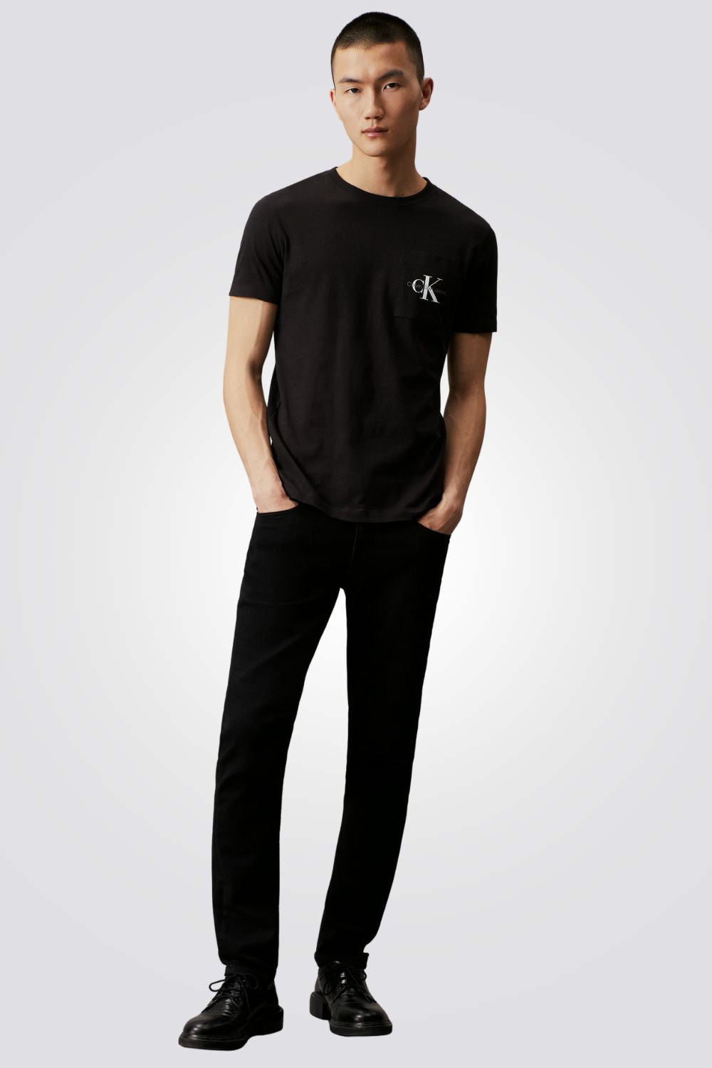 חולצת טישרט לגברים