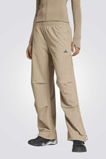 מכנסיים ארוכים בגזרה רחבה לנשים | אדידס 