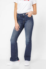 מכנסי ג'ינס גזרה גבוהה 726 Flared