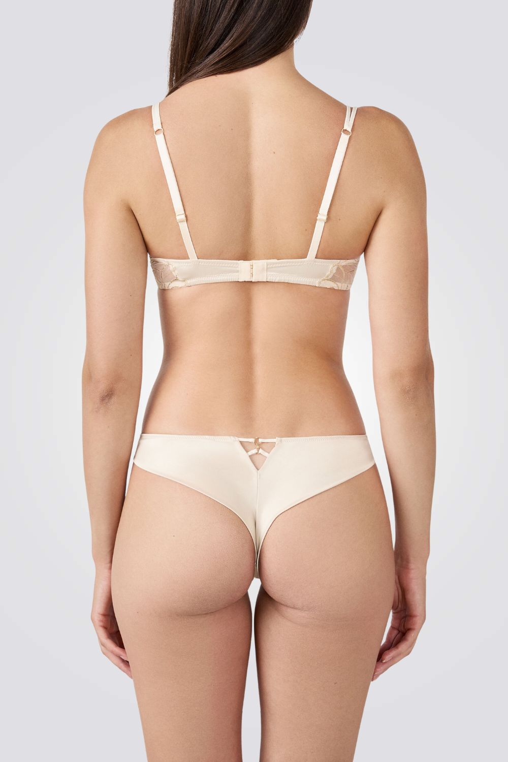 תחתון טנגה ENVOLEE לנשים | איתם