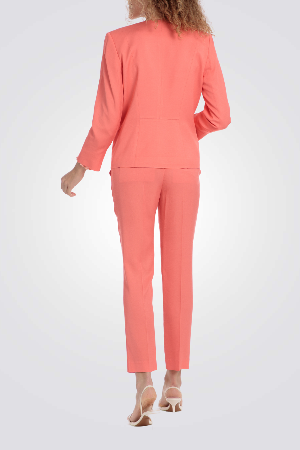 מכנסיים ארוכים