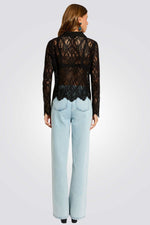 חולצת תחרה לנשים בצבע שחור | מורגן 