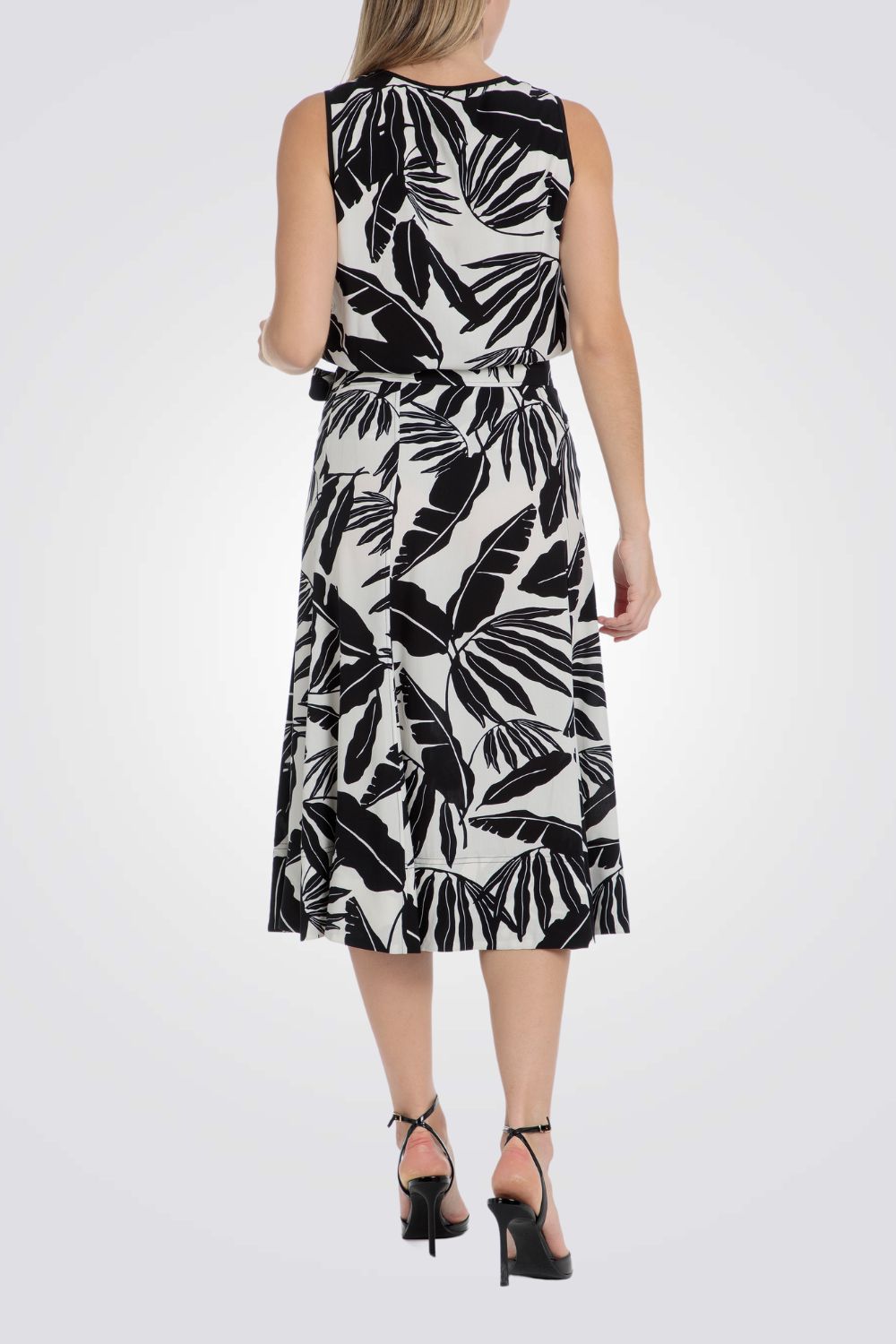 חצאית הדפס עלים בצבע לבן/שחור