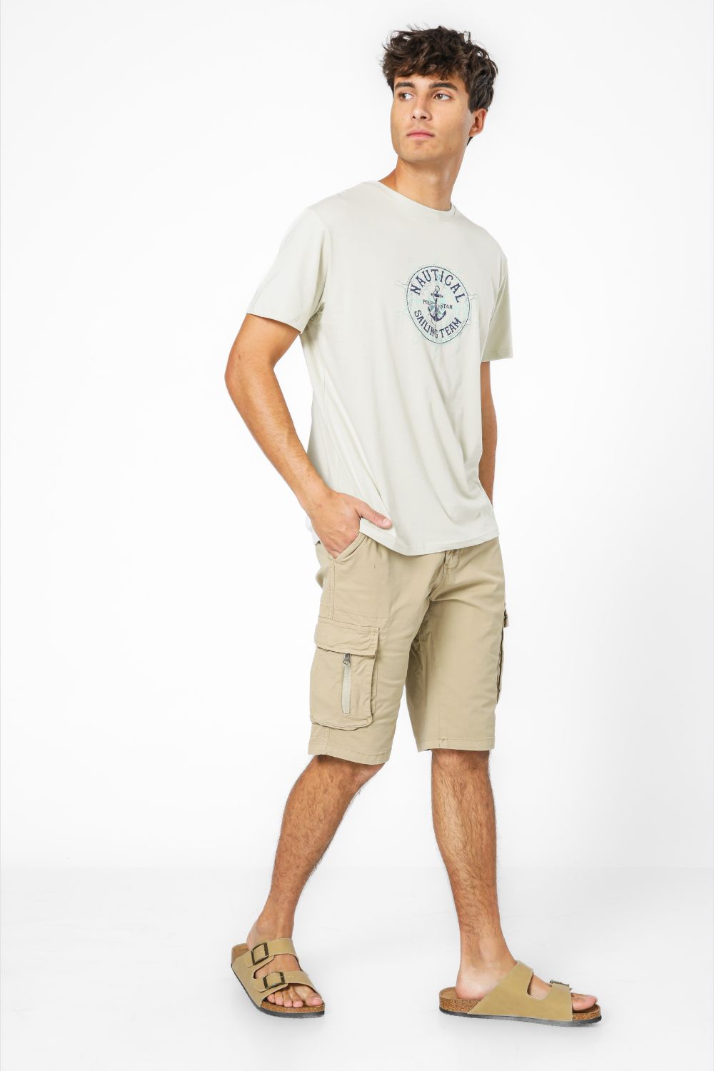 טישירט קצרה לגברים