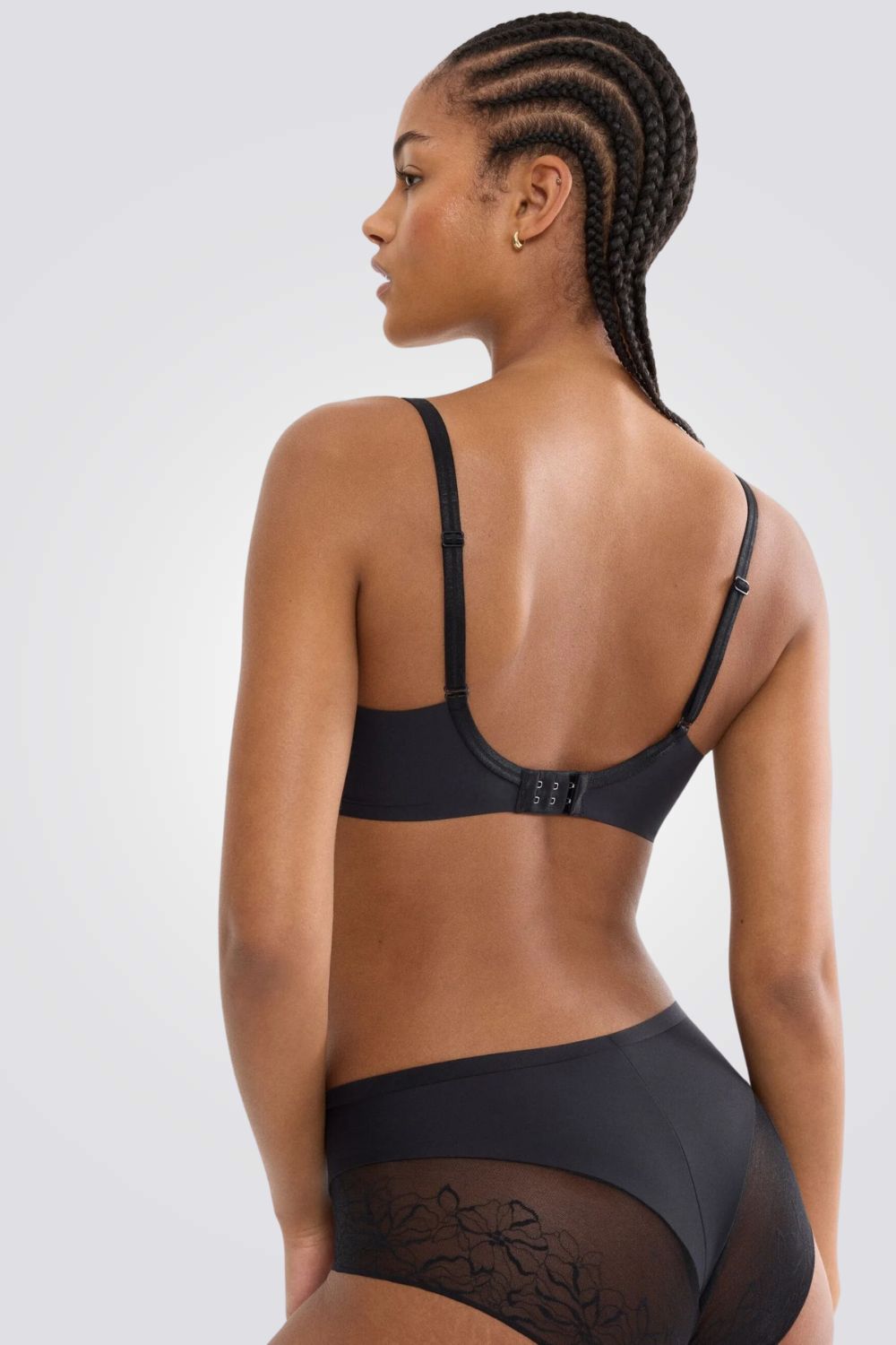 חזיית מינימייזר Comfort Contour W01 שחורה | טריומף