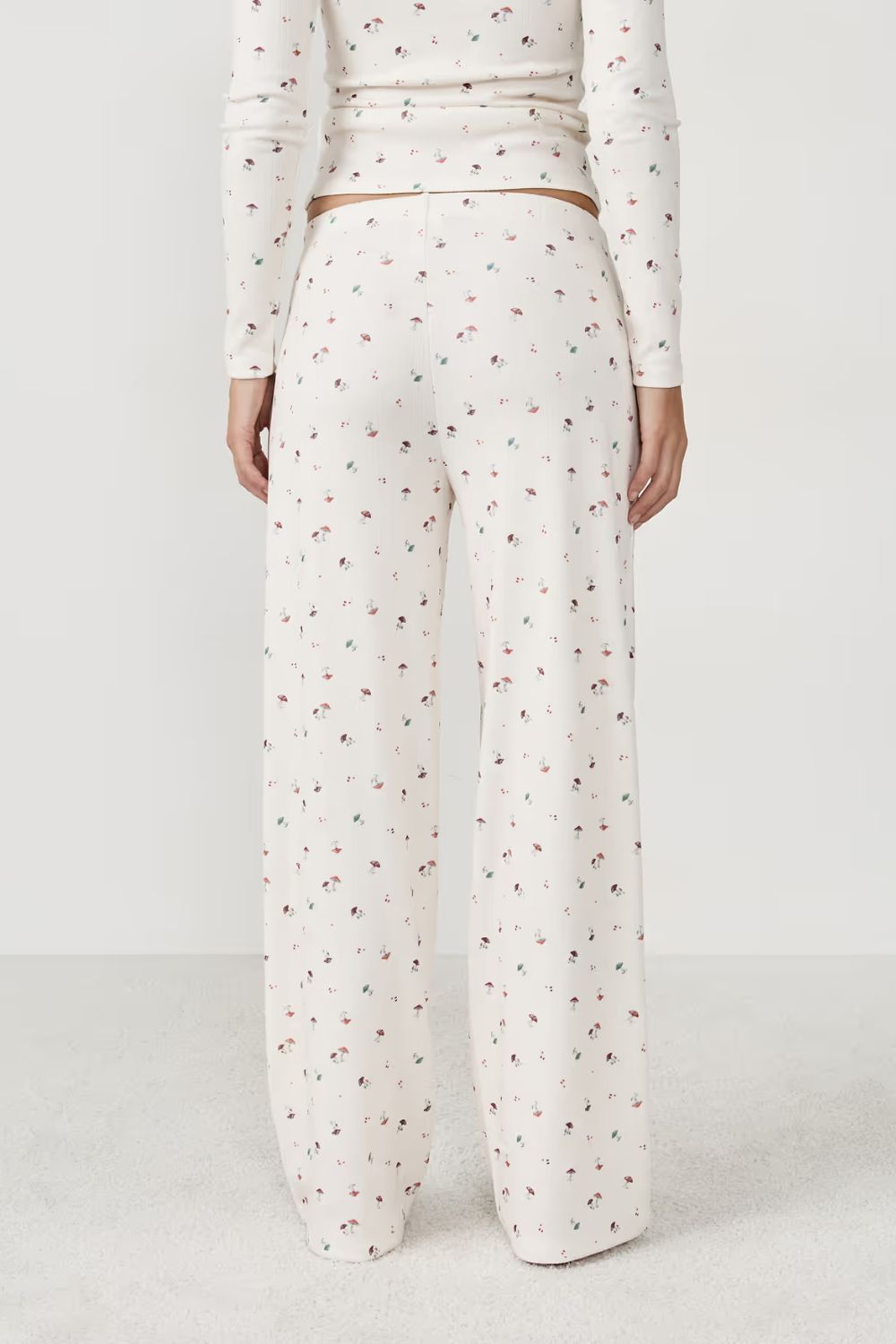 מכנס פיג'מה עם הדפס FISLA לנשים | איתם