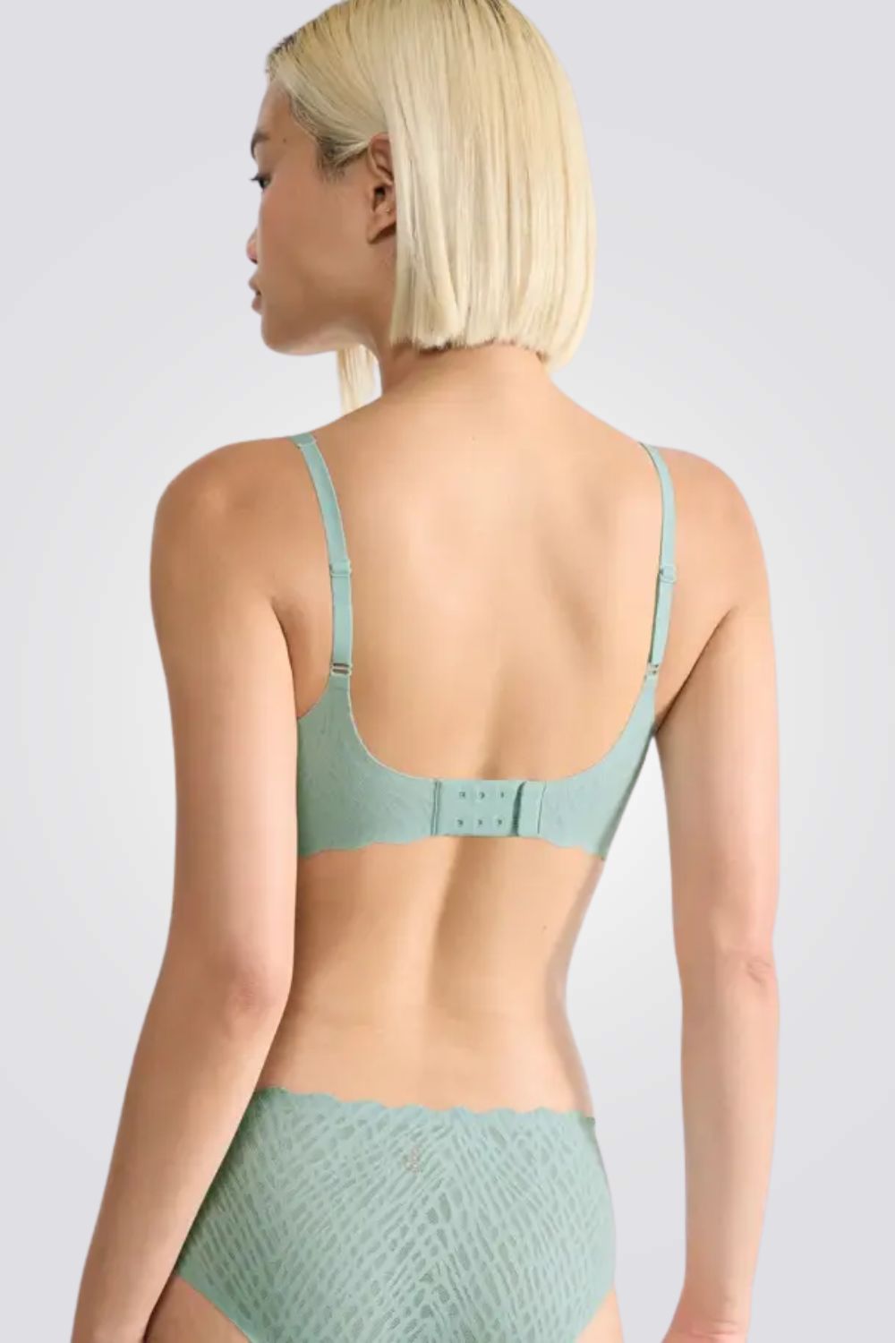 חזיית ברלט לנשים