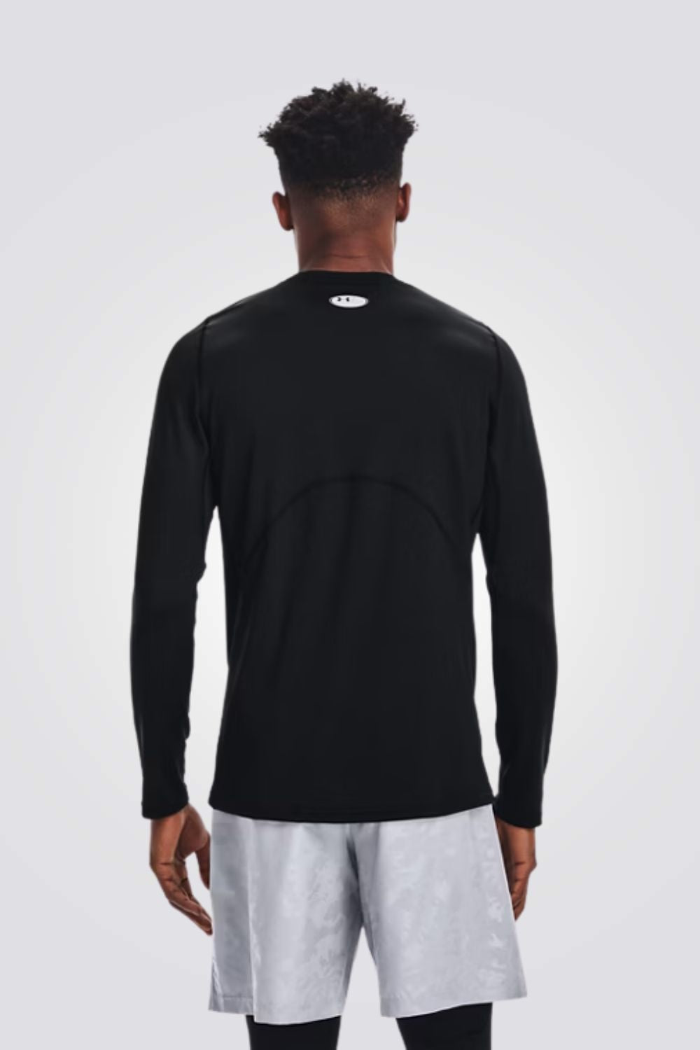 חולצת אימון ארוכה לגברים בצבע שחור