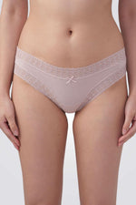 תחתוני צ'יקי בעיצוב תחרה | פנימה