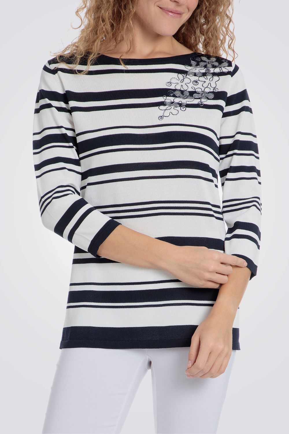 סריג שרוולי שלושת רבעי הדפס פסים בצבע לבן/נייבי