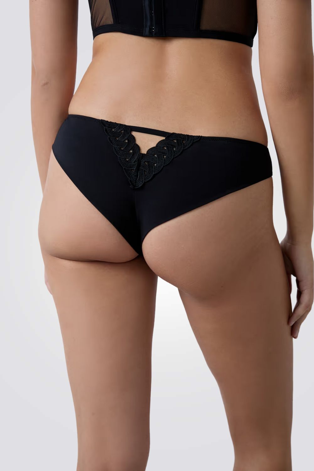 תחתון טנגה OBSESSION לנשים