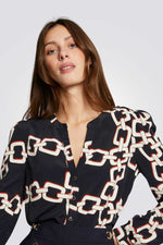 חולצה מכופתרת כחולה הדפס לולאות