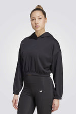 סווטשירט עם קפוצ'ון לנשים בצבע שחור
