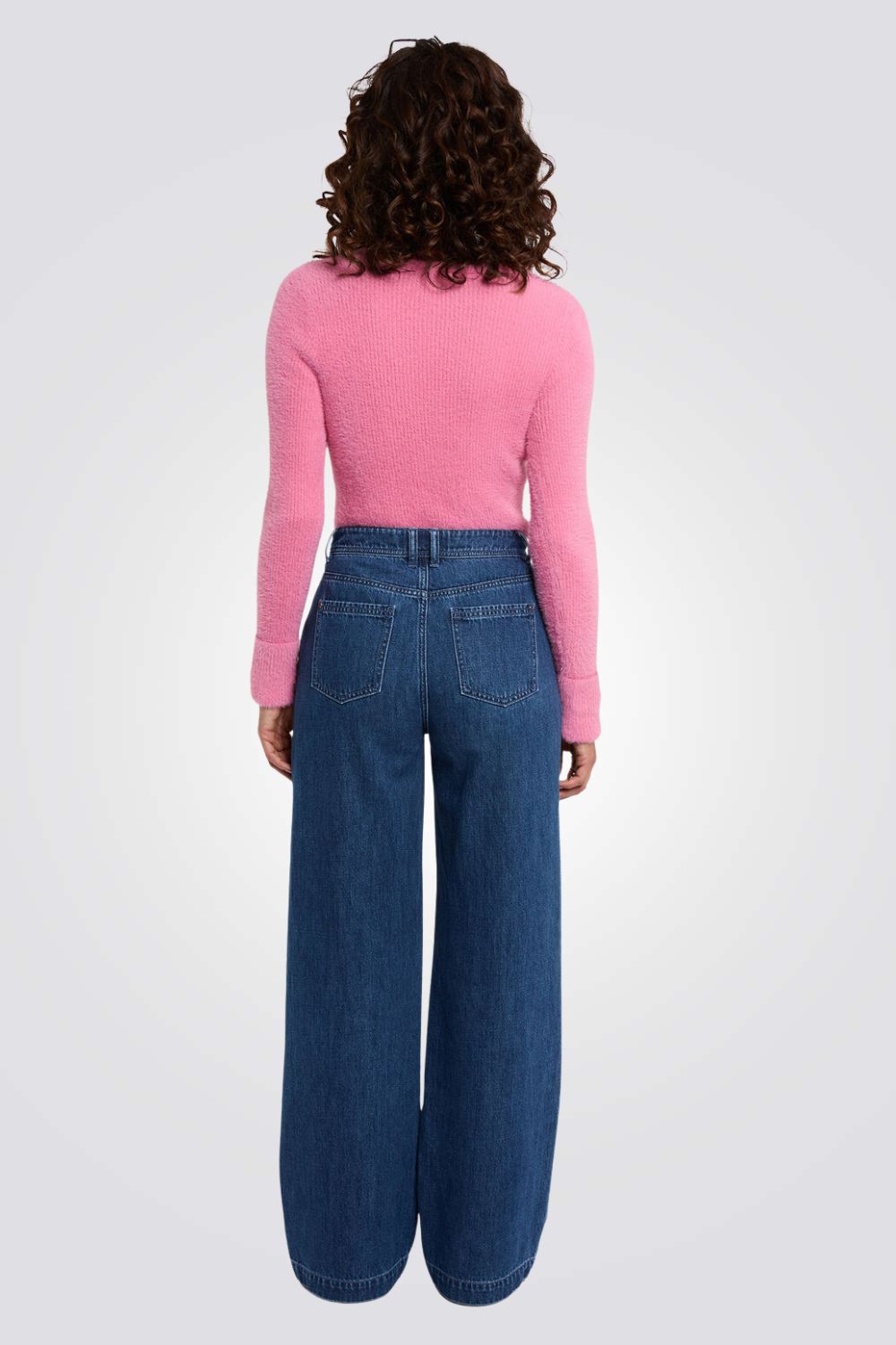 סוודר עם שרוולים ארוכים וצווארון V לנשים | מורגן