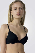 חזיית פוש-אפ עם חיתוך עמוק | איתם