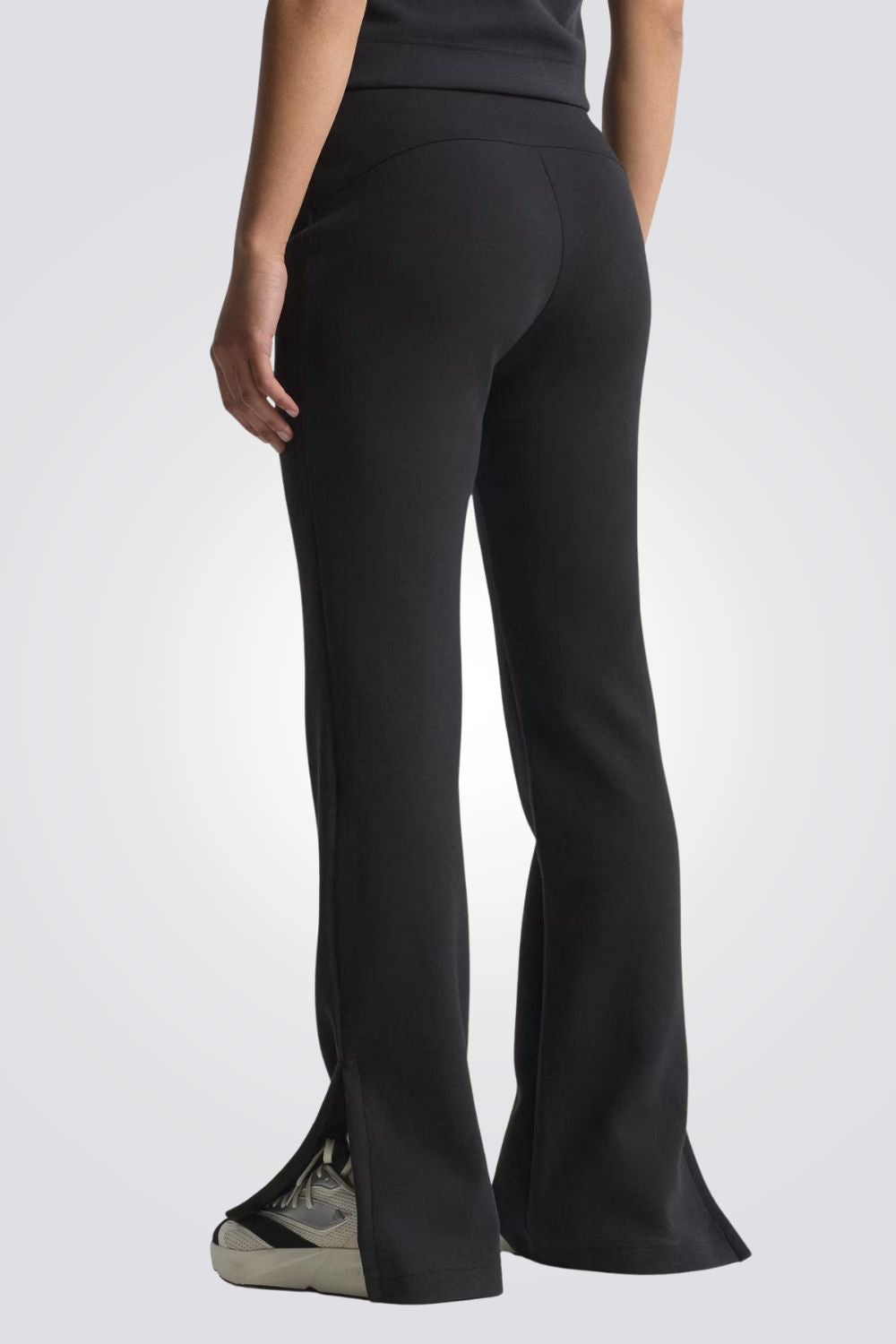 טייץ מתרחב לנשים בצבע שחור