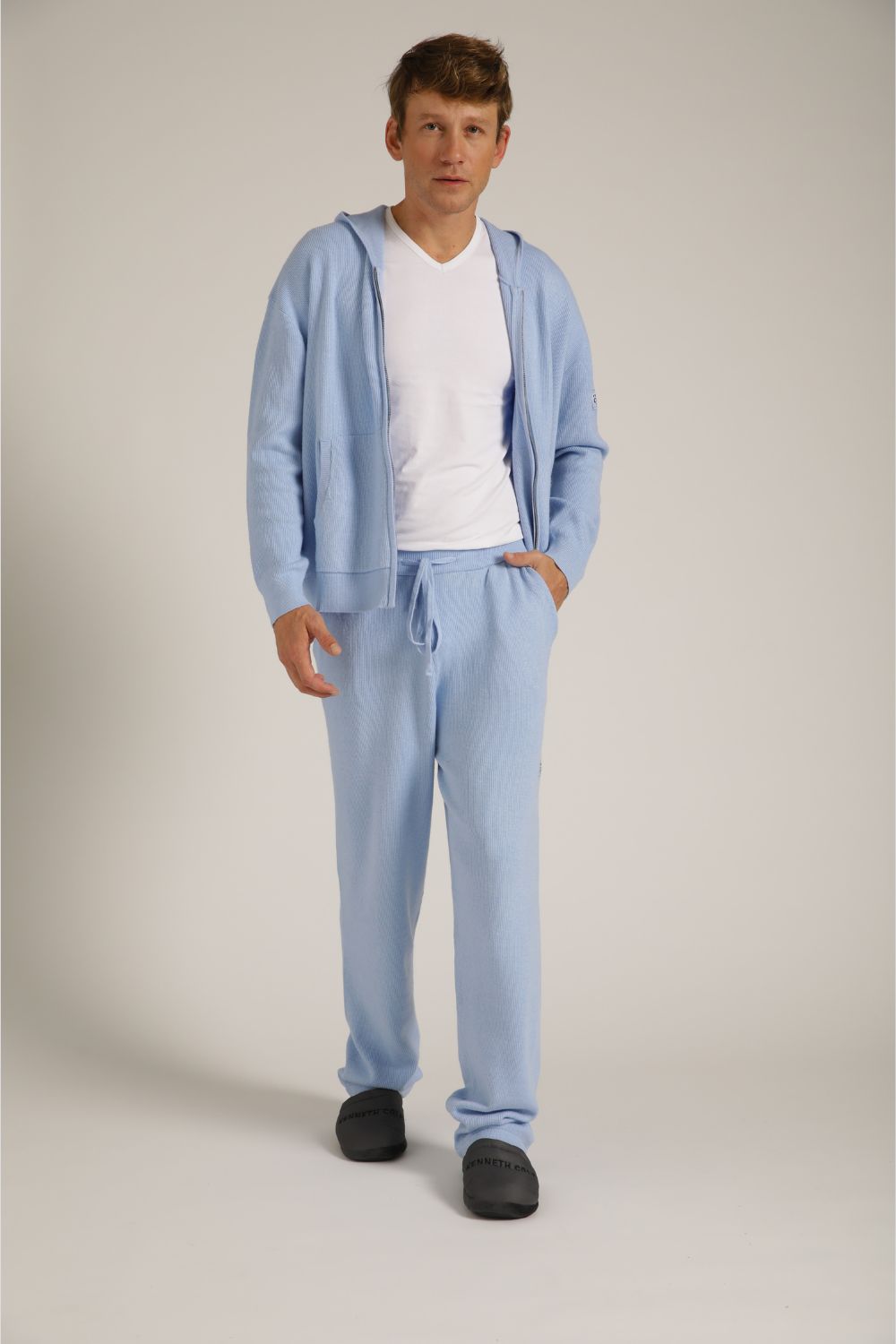 סריג מבד ריב עם קפוצ'ון | קנת קול