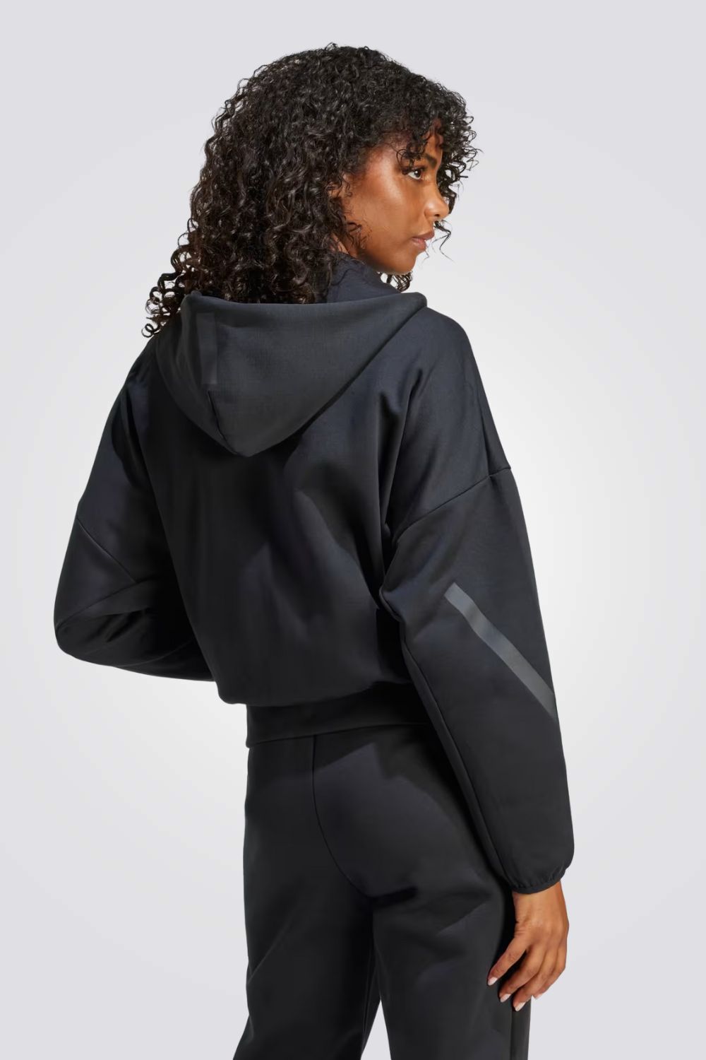 קפוצ'ון Z.N.E. לנשים