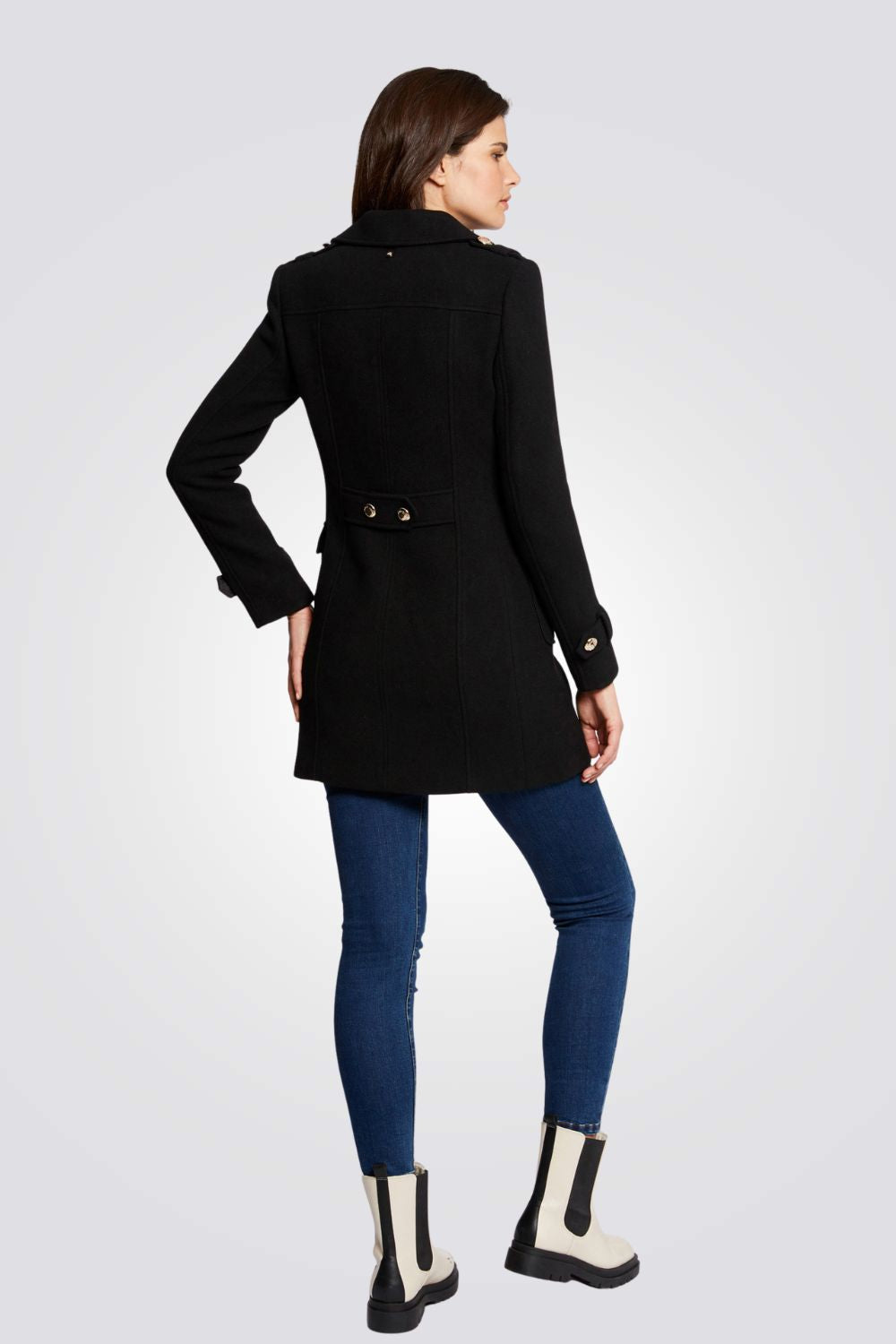 מעיל מחויט שחור עם כפתורים כפולים | מורגן