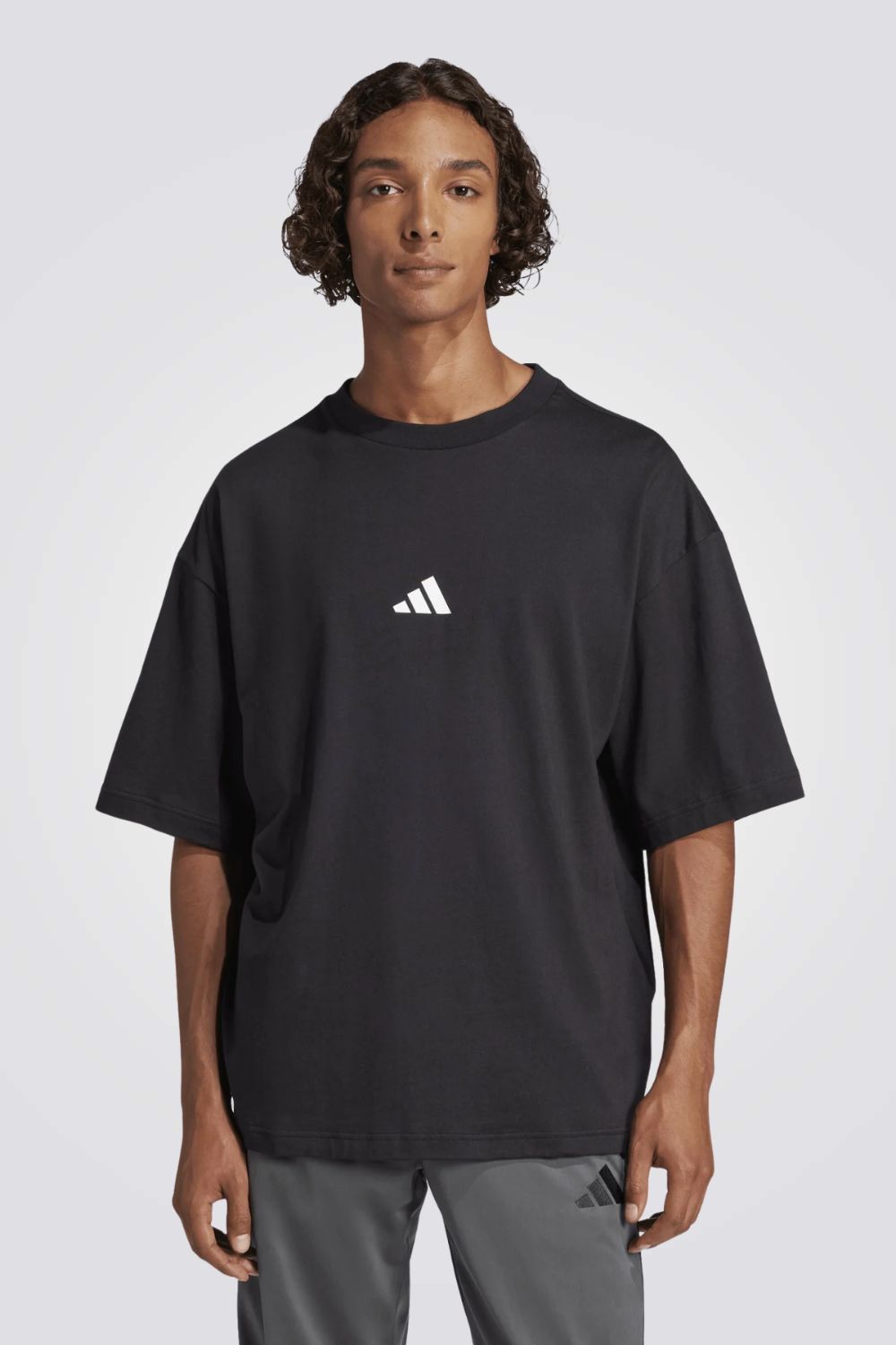 טישירט Future Icons Small Logo לגברים | אדידס