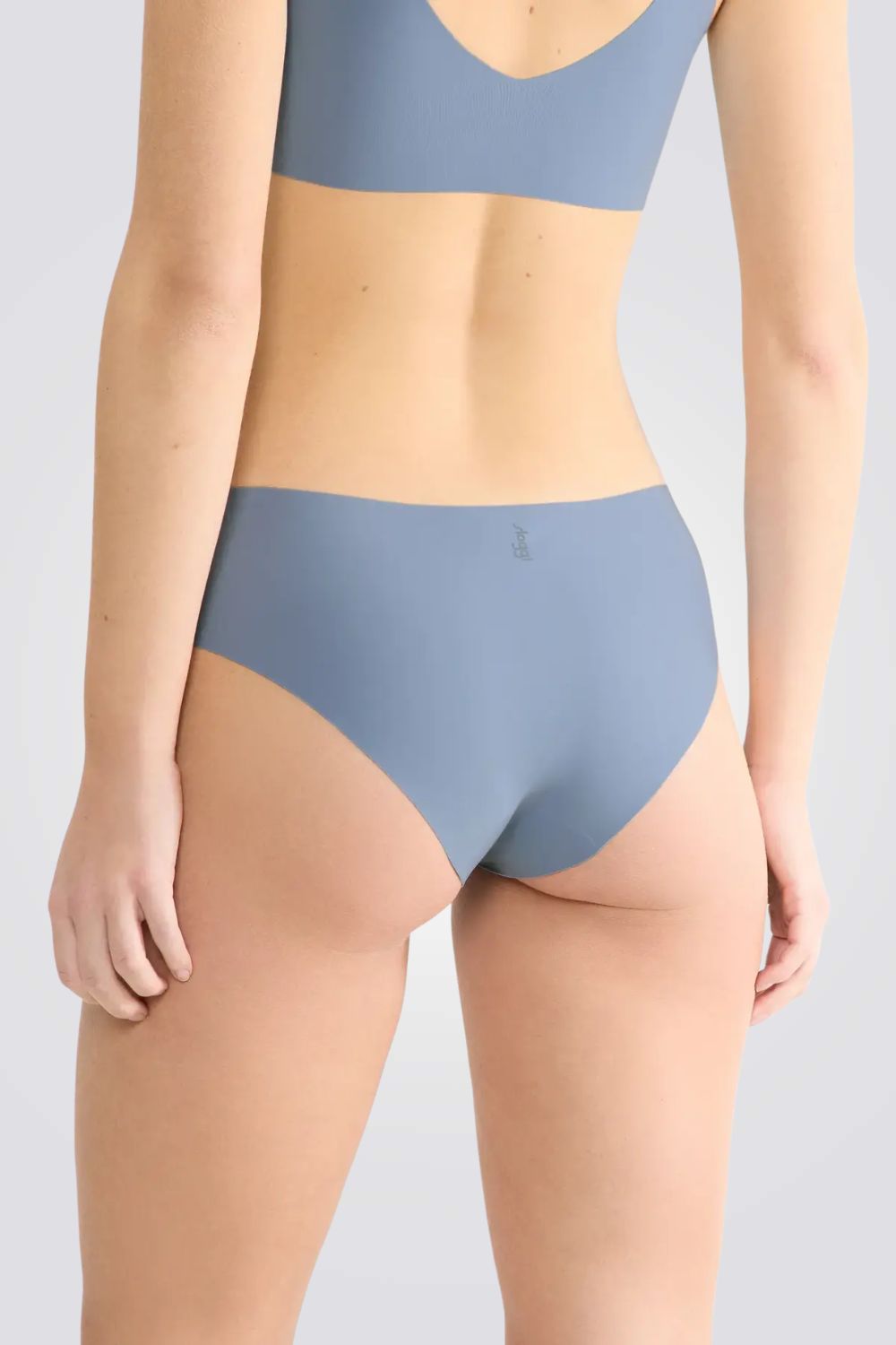 תחתוני היפסטר ללא תפרים | סלוגי