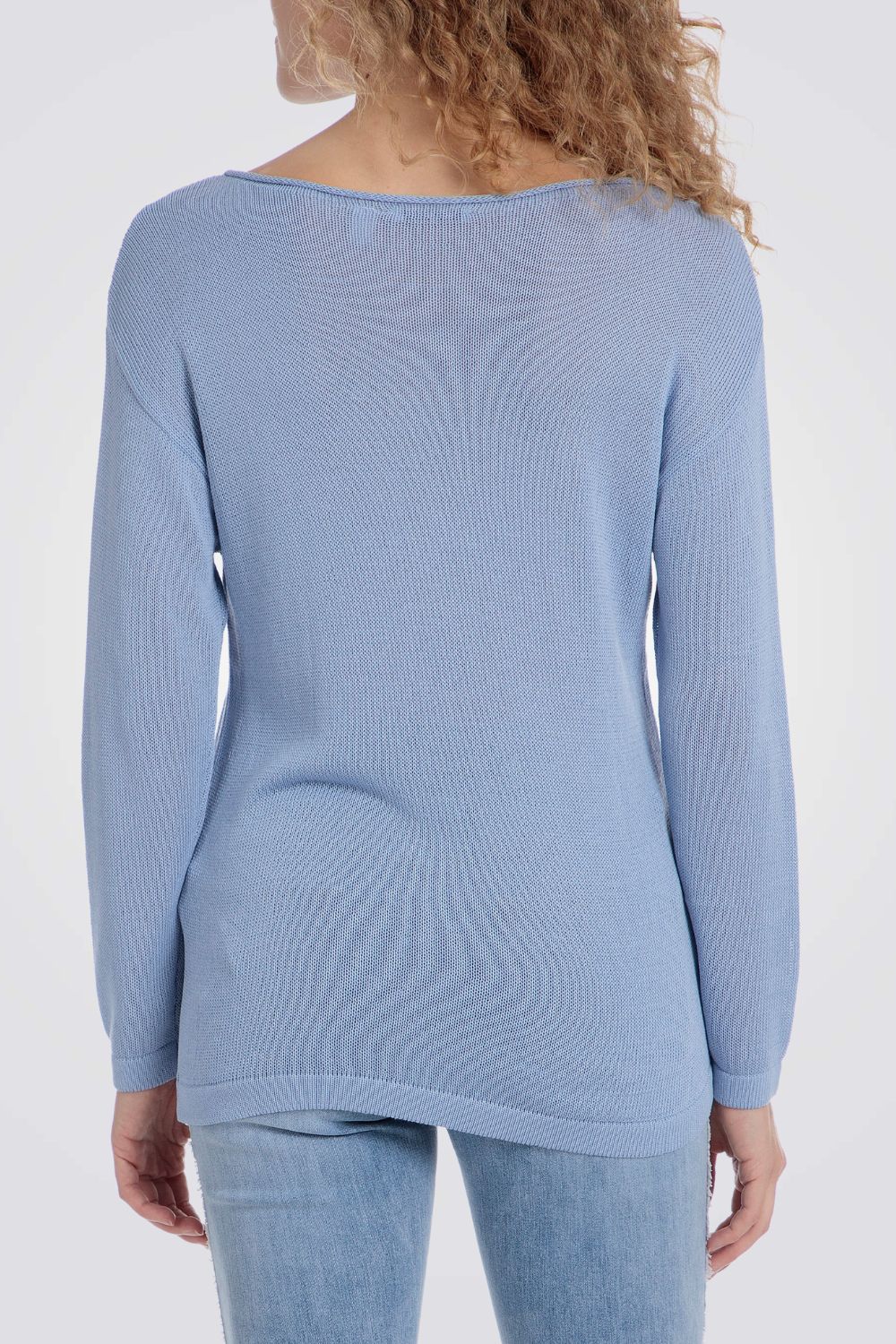 סריג צווארון עגול בצבע כחול