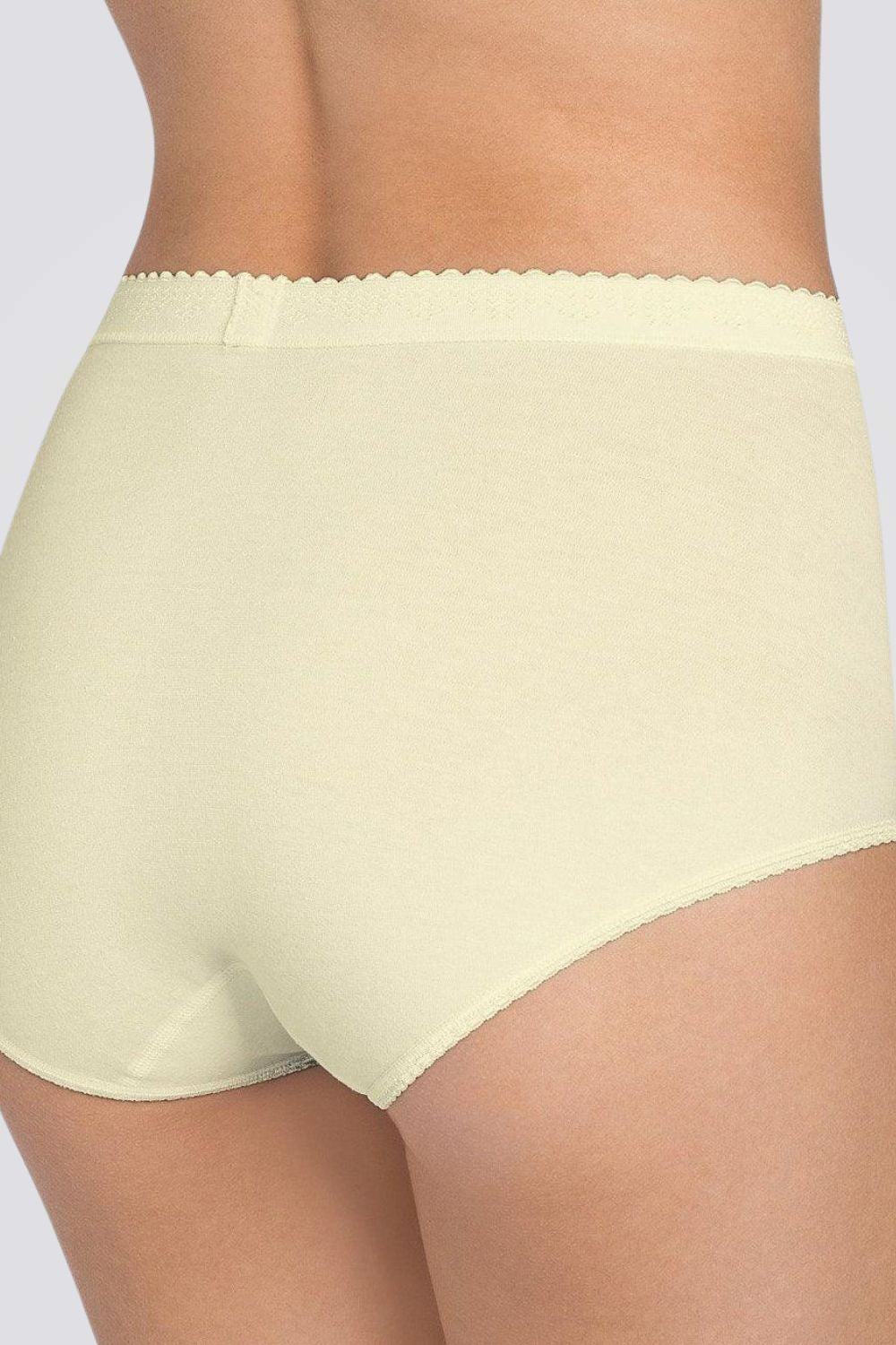 תחתוני CONTROL MAXI צבע פנינה