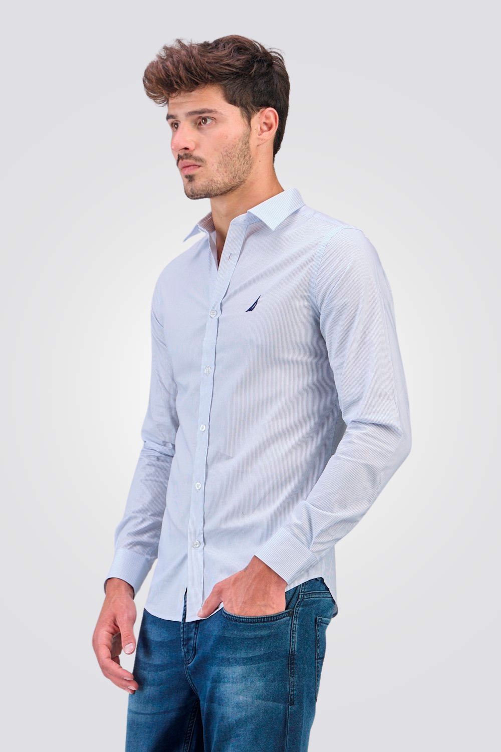 מכופתרת TAILORED FIT תכלת