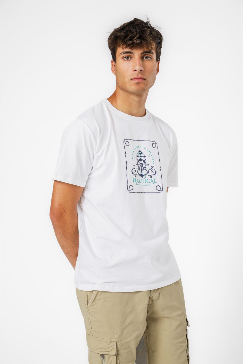 טישירט קצרה לגברים