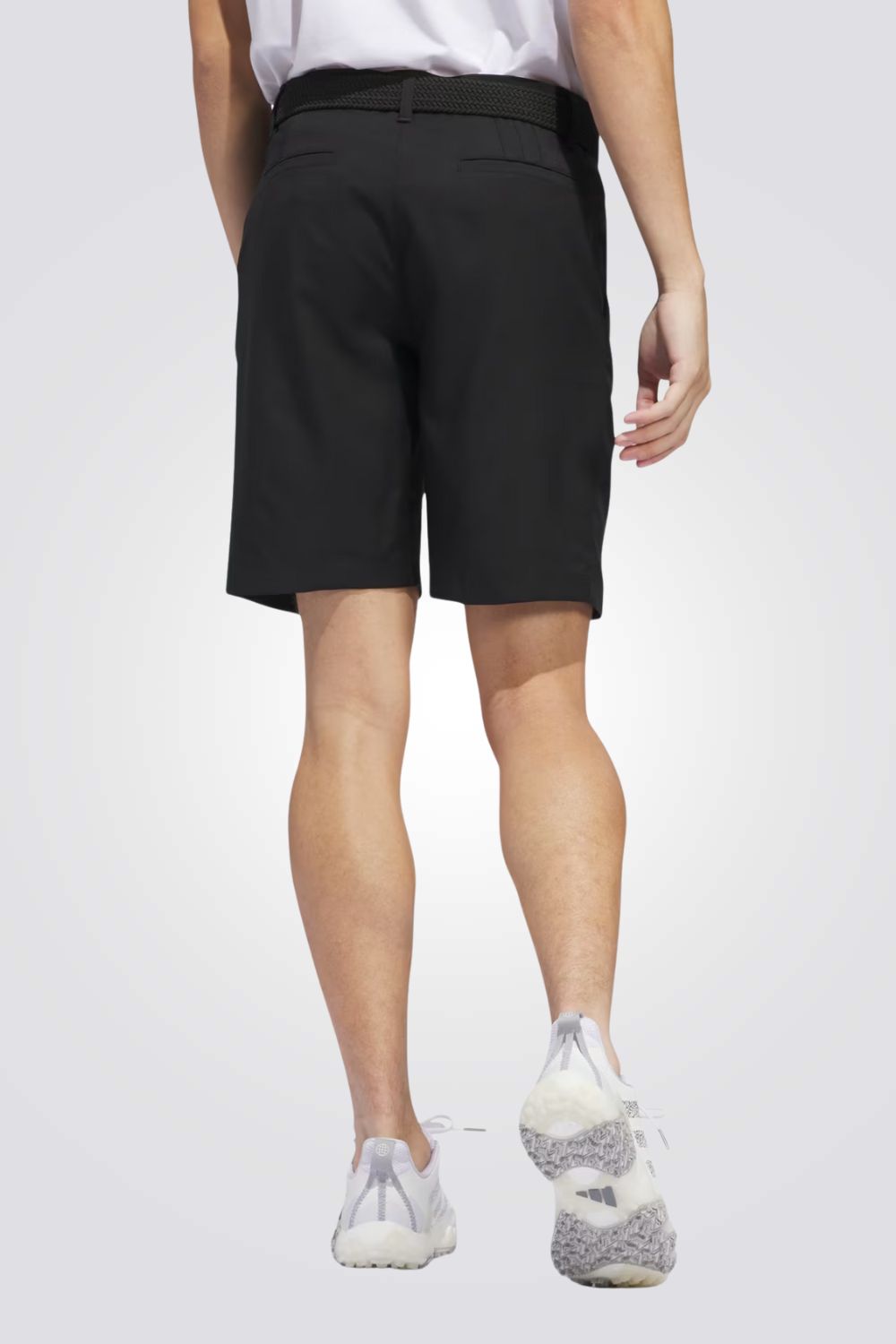 מכנסיים קצרים לגברים