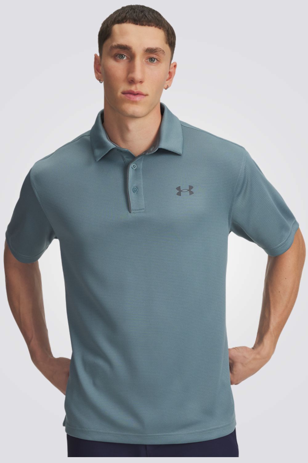 חולצת פולו לגברים בצבע כחול