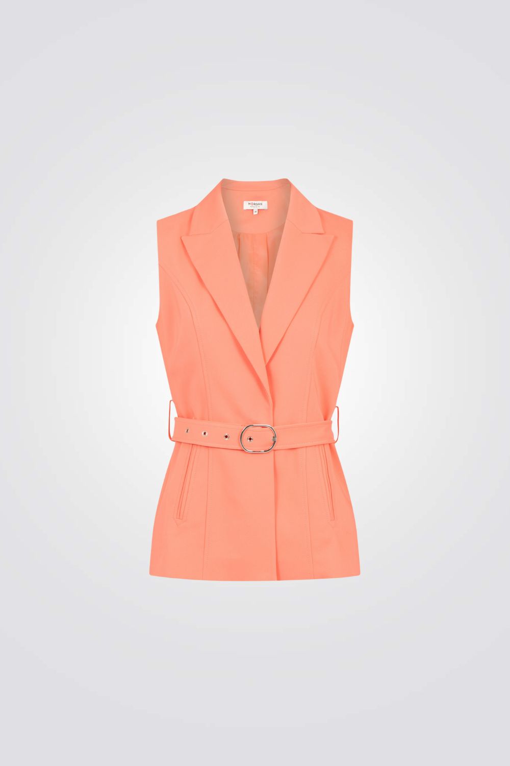 ג'קט ללא שרוולים עם חגורת מותן בצבע אפרסק