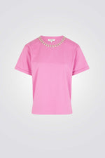 טישירט בצבע ורוד עיטור תכשיט