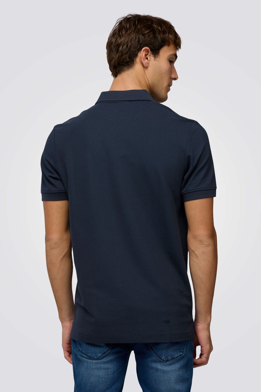 חולצת פולו בצבע נייבי עם לוגו | צ'מפיון