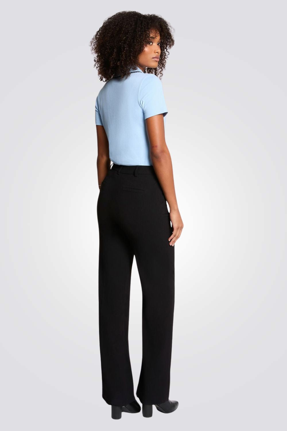 טישירט לנשים עם צווארון פולו | מורגן 
