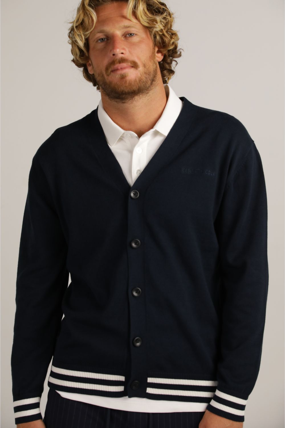 קרדיגן עם עיצוב פסים קונטרסטים | קנת קול